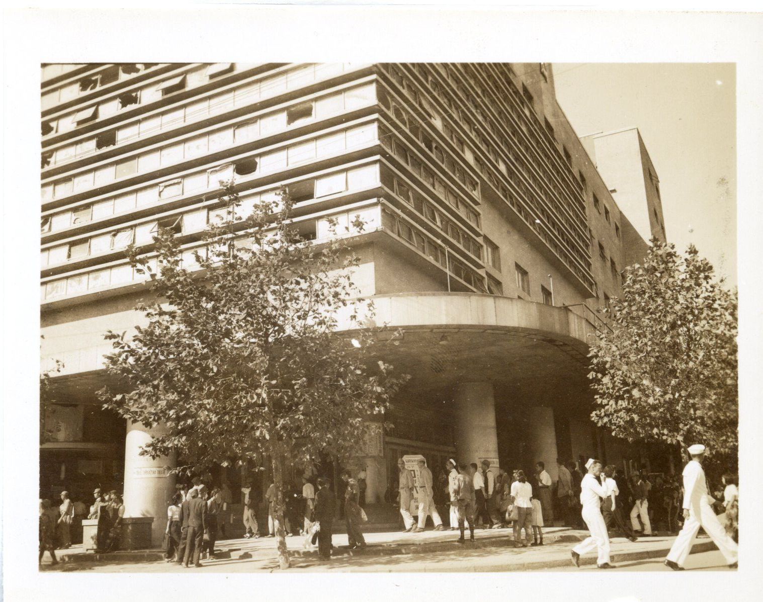 Primary Image of Tokyo Theatre