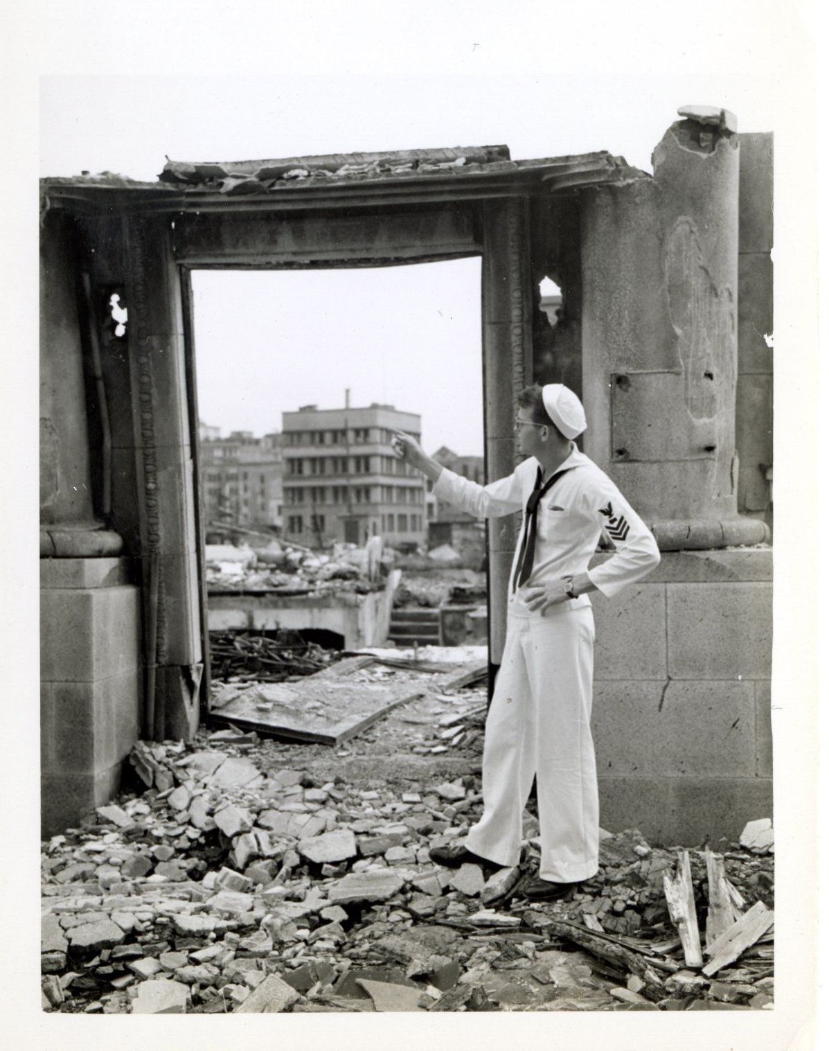 Primary Image of Empty Doorway