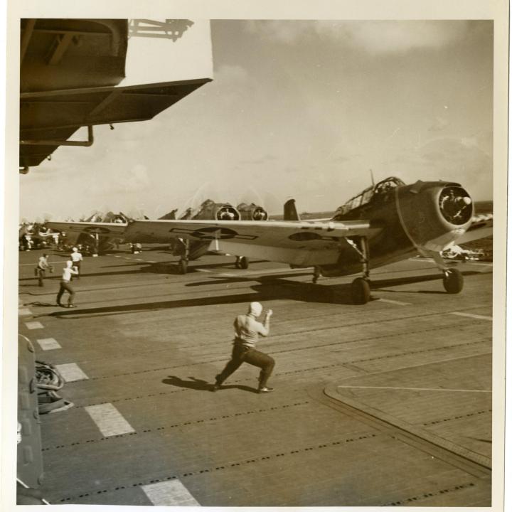 Primary Image of Avengers Preparing for Takeoff