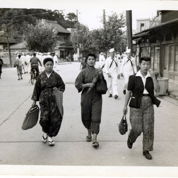 Primary Image of Dress Parade